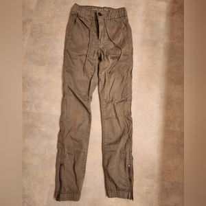 American Eagle joggers. Sz 000